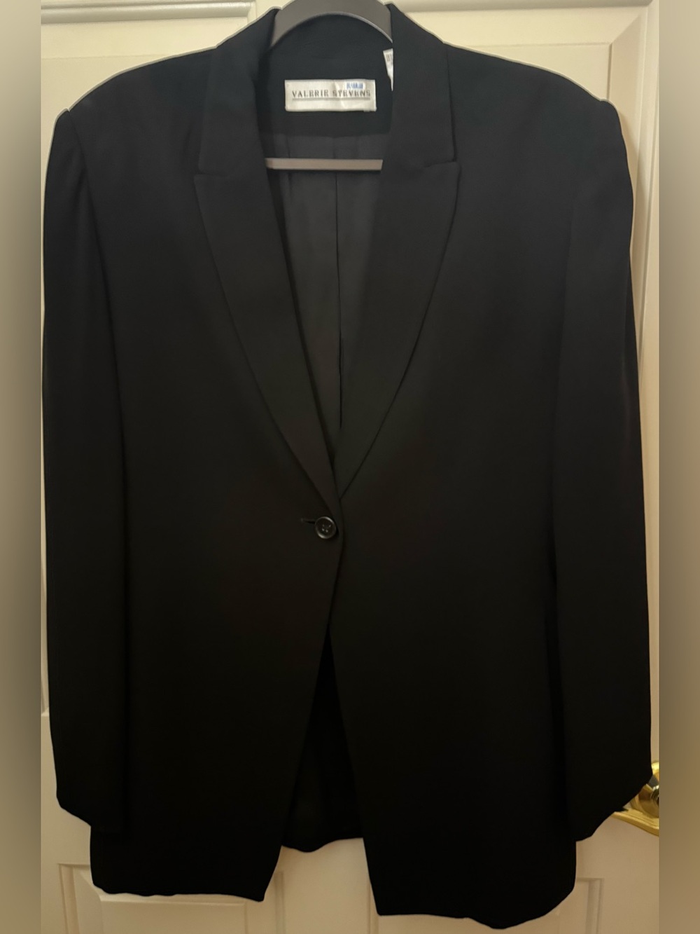 Valerie Stevens Jacket  Blazer Black Single-Button Tailored Blazer Size -12 - Picture 12 of 12